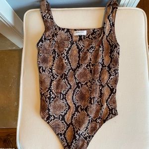 Aritzia contour snake print bodysuit